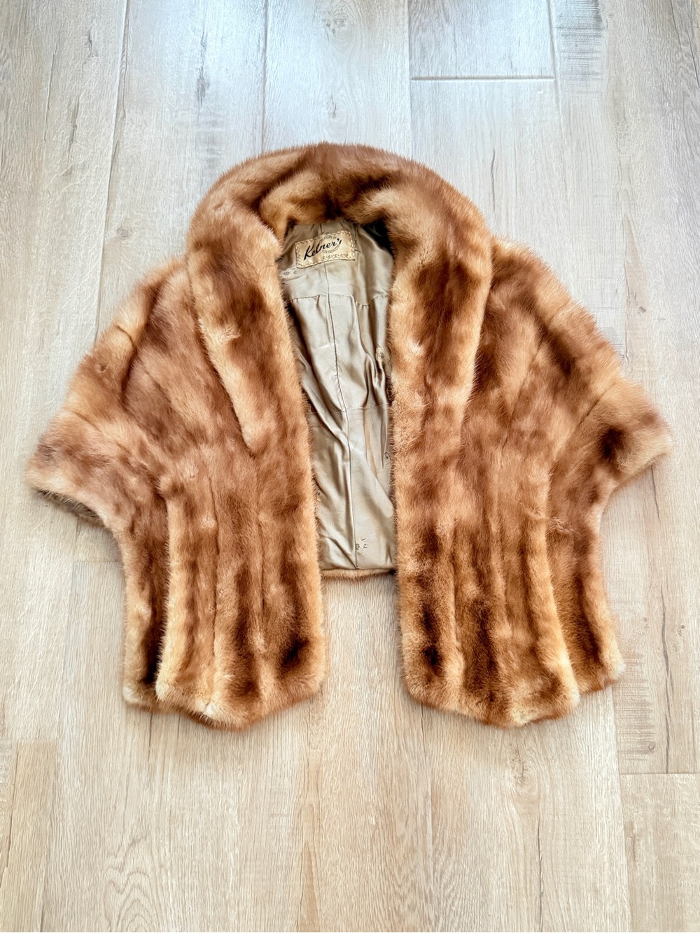 Vintage Kelner’s Luxury Mink Fur Wrap Shrug Stole Cape Pocket Jacket Cream Brown
